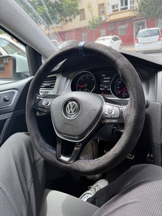 Volante Golf VII Tapizado sin Airbag y botones