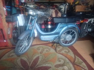 Vespinos.aprilia rx50. Rieju .nl.nlx.sc.gl .