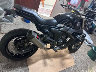 Zontes G1X 125cc Naked Negra.