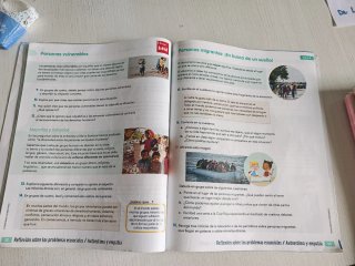 Educación en valores cívicos y éticos Educación...
