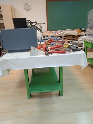 Mesa de trabajo estructura metálica