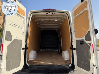 Volkswagen Crafter L4H3 2.0 TDI 177 CV 6vel. Larga