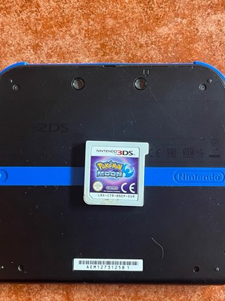 Nintendo 2DS Azul + Pokémon Luna