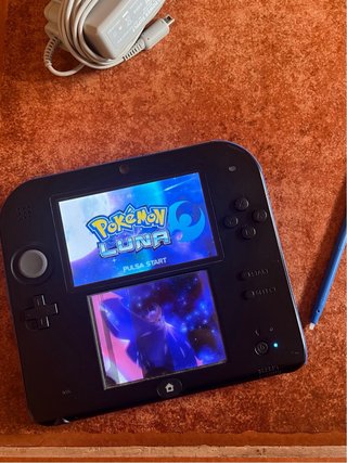 Nintendo 2DS Azul + Pokémon Luna