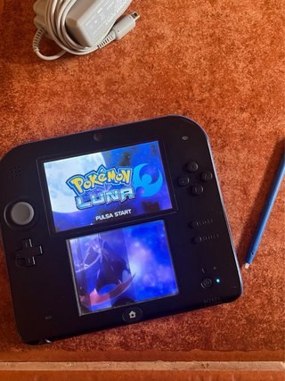 Nintendo 2DS Azul + Pokémon Luna