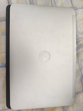 Portátil Dell XPS 17 i7 8GB RAM