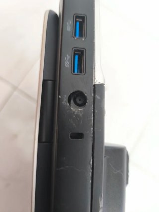 Portátil Dell XPS 17 i7 8GB RAM