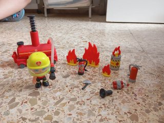 Bomberos Pin y Pon Acción