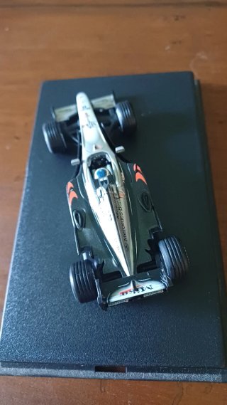 McLaren Mercedes MP4-15 M. Hakkinen 1:43 2000