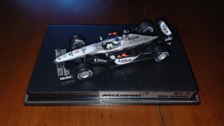 McLaren Mercedes MP4-15 M. Hakkinen 1:43 2000