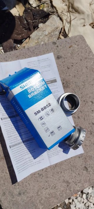 Movimento Centrale Shimano SMBB52