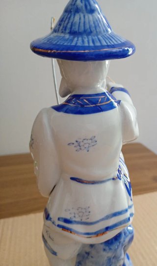 Figura Pescador Porcelana Azul Blanco