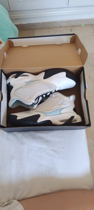 Zapatillas Jordan Max Aura 4 Mujer