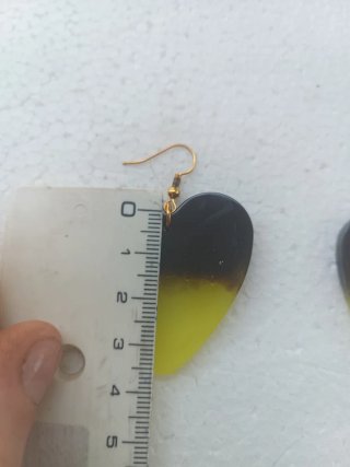 Orecchini  cuore giallo e nero