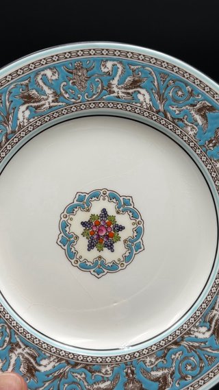 Wedgwood Florentine 9 Piatti Piani con difetti