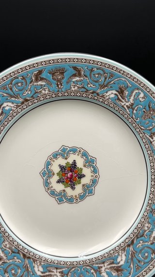 Wedgwood Florentine 9 Piatti Piani con difetti