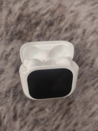 Airpods con pantalla como nuevos