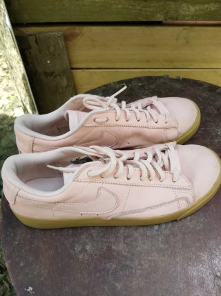 Nike Beige/Rosa Talla 40