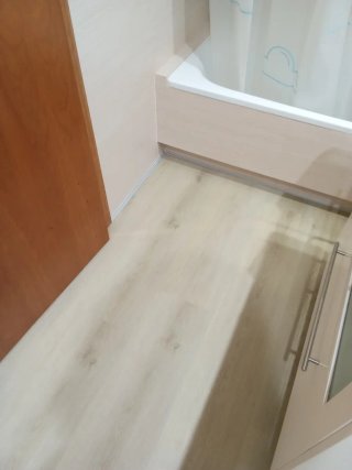 Suelo vinílico SPC