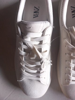 Zapatillas Zara Talla 42 Blancas