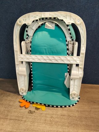 Baby Einstein, Asiento para el piso 2 en 1 Sea of Support, con bandeja desmontable y juguetes
