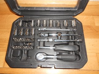 Caja Carracas para Tuercas y Destornillador