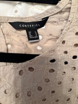 Blusa verde troquelada Cortefiel