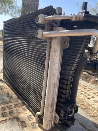 Radiador y ventilador Passat B6