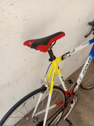 Bici de carretera Zeus Daphine