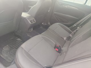 Opel Insignia 1.6CDTI BUSSINES 136CV 2017