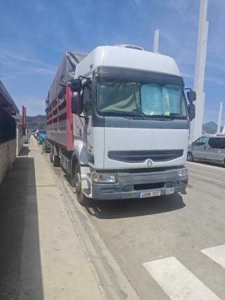 Renault Premium 420 DCI Camión