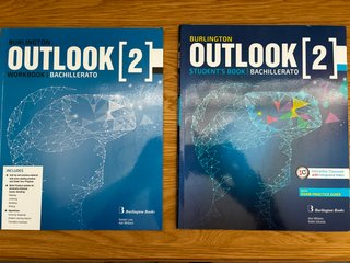 Libros Outlook para 2º Bachillerato