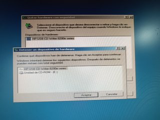Grabadora retro CD HP CD-Writer Plus 8210e USB y +