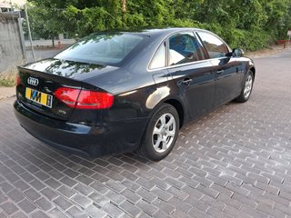 Audi A4 2.0 TFSI manual