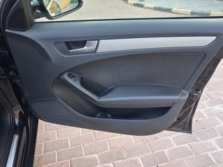 Audi A4 2.0 TFSI manual