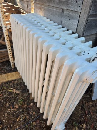 Radiadores de metal blancos
