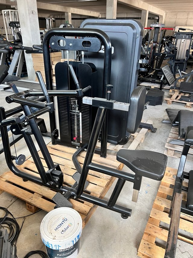 Máquina de Gimnasio ocasion y semi-nueva