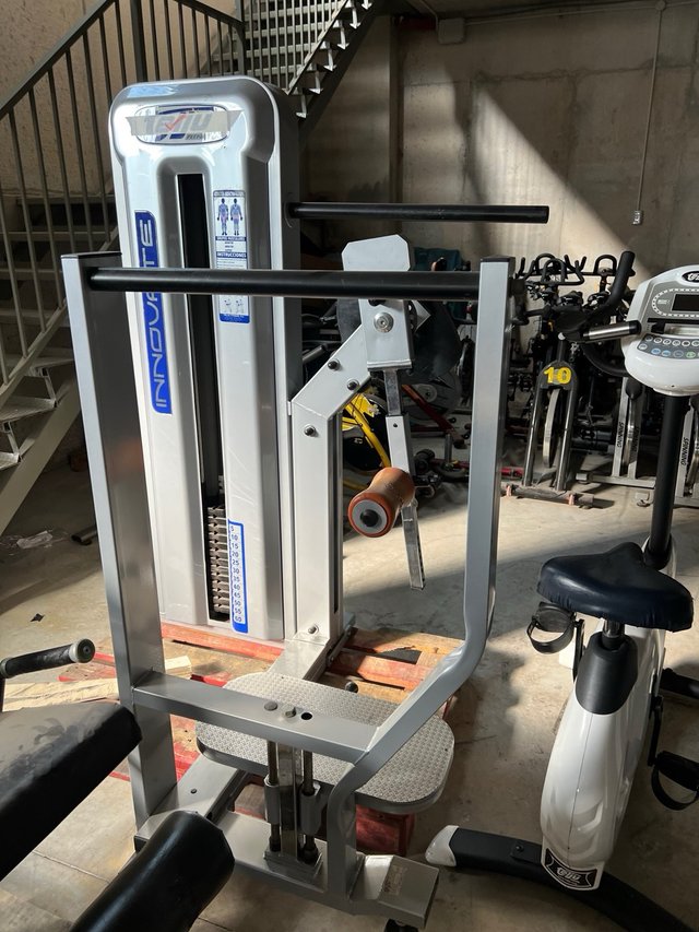 Máquina de Gimnasio ocasion y semi-nueva
