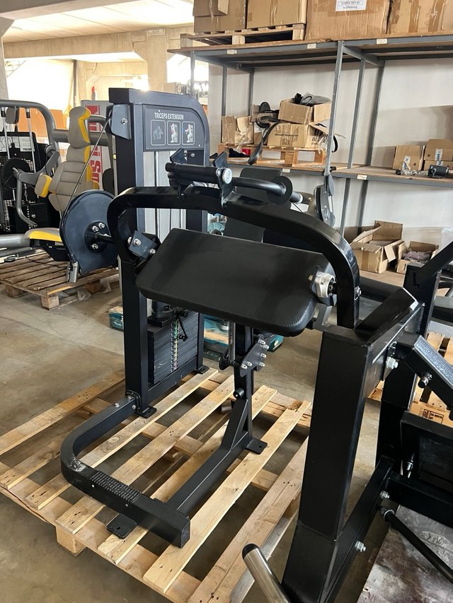 Máquina de Gimnasio ocasion y semi-nueva