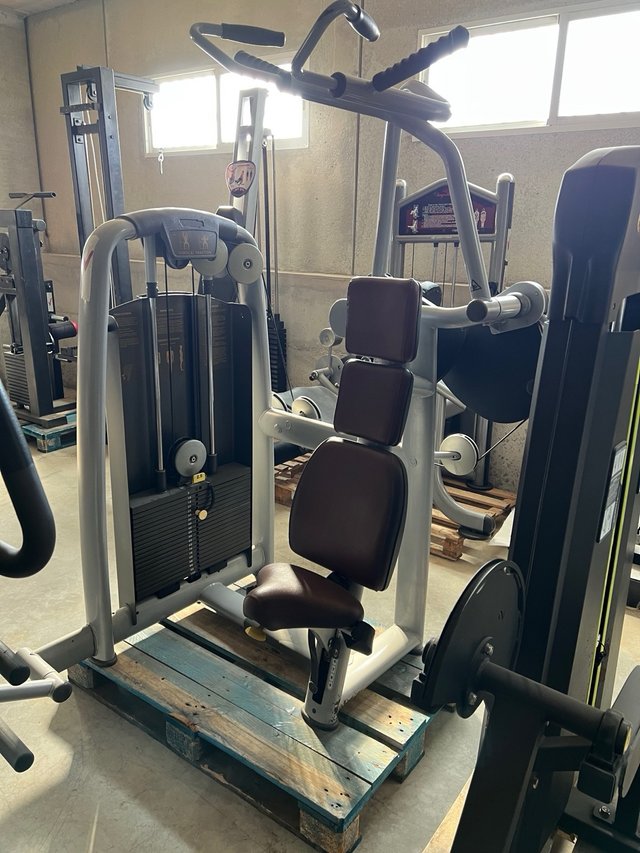 Máquina de Gimnasio ocasion y semi-nueva