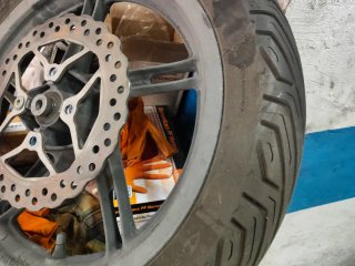 Llanta Delantera Honda PCX