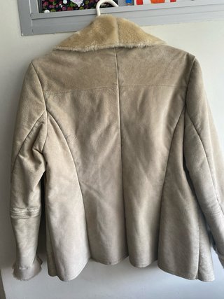 Cazadora/abrigo piel borrego beige T.38
