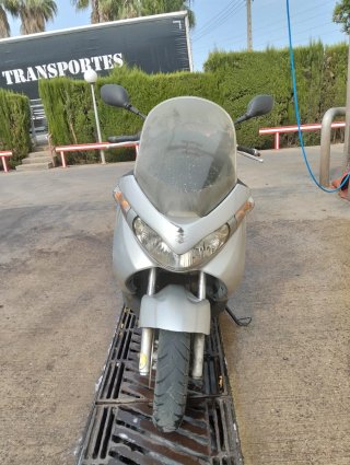 Suzuki Burgman 125 Plata
