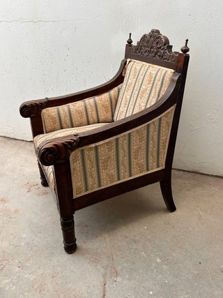 Sillón antiguo madera -2 Uds disponibles