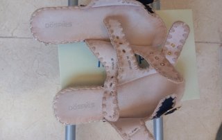 Vestido MIDI beige y sandalias esparto