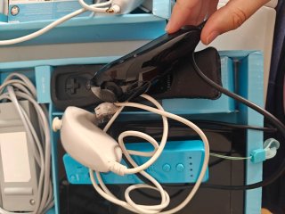 Nintendo Wii Nera con confezione + 3 Giochi
