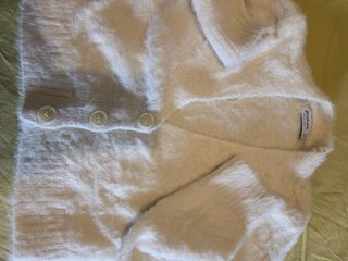 Jersey Stradivarius blanco con botones