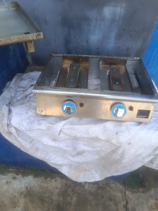 Plancha de dos fuegos