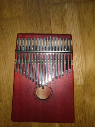 Kalimba 17 teclas madera roja