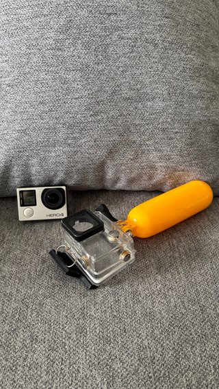 GoPro Hero 4 câmara desportiva + Acessórios